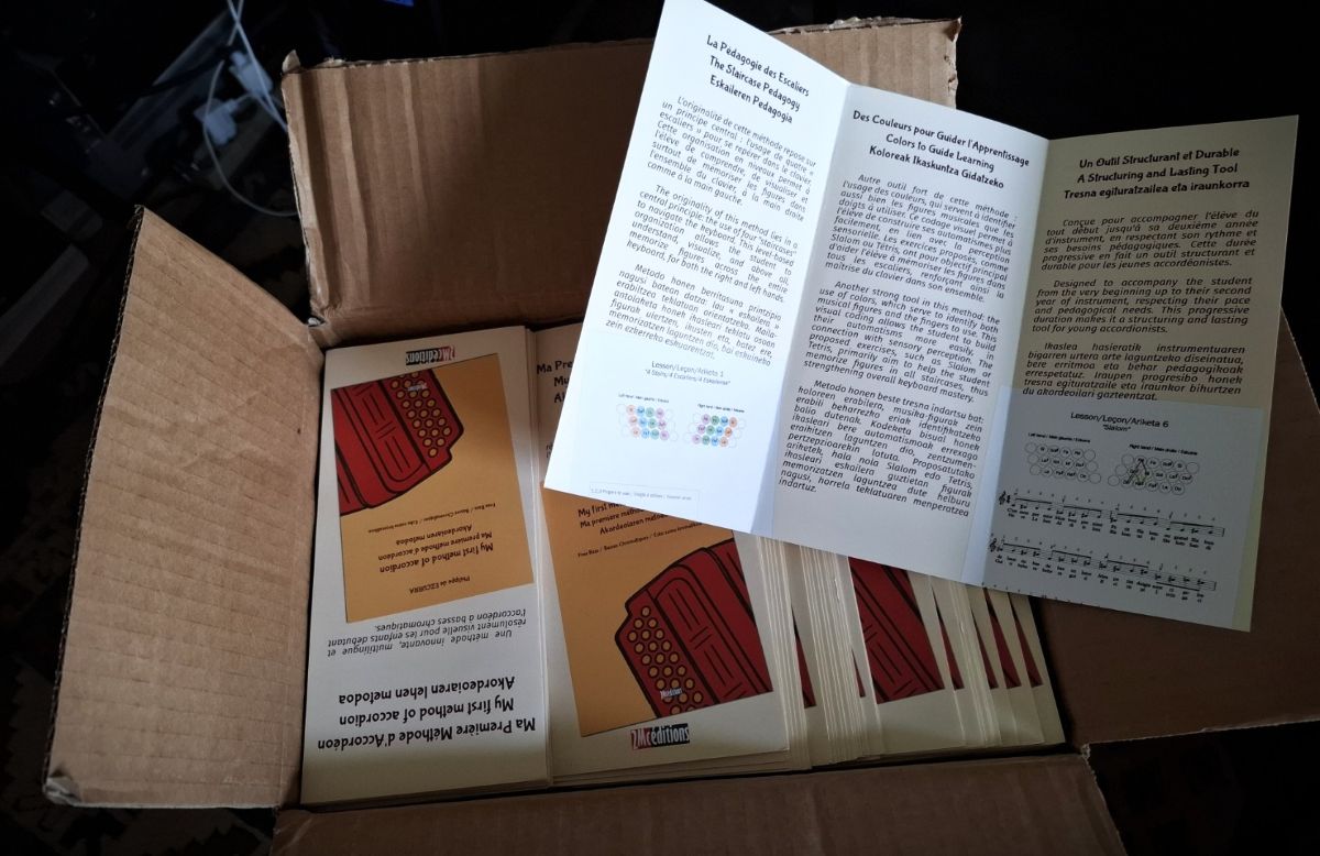 Les flyers de "Ma première méthode d'accordéon" viennent d'arriver